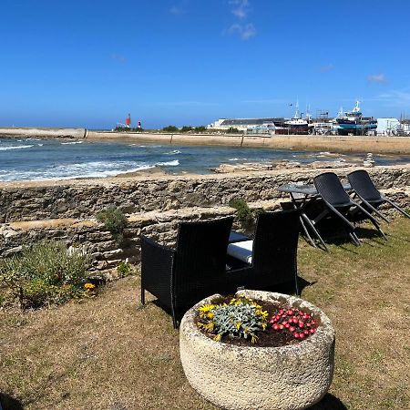 La Rose Des Mers Tréffiagat Exteriör bild